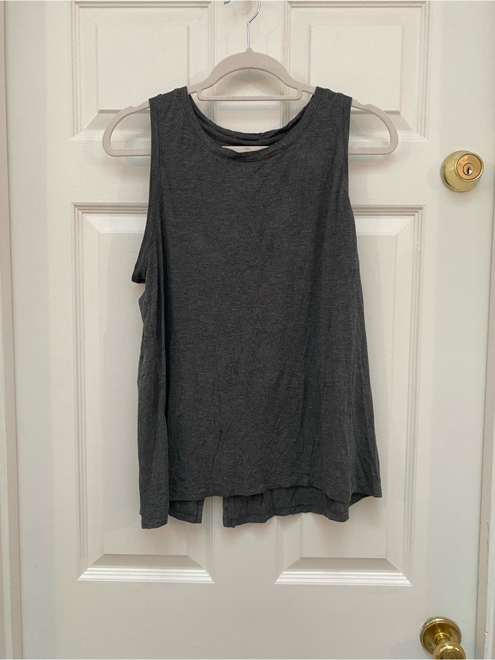 Halogen Charcoal Gray Scoop Neck Sleeveless Tank Top - Large